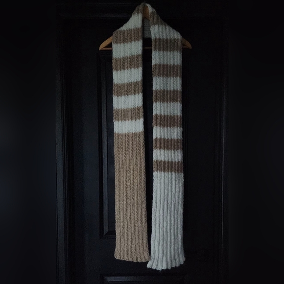 Super Long  Striped Scarf 😄🧣 - Picture 2 of 6